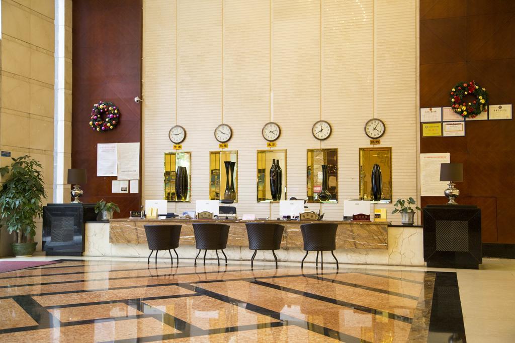 Long Zhou Grand Hotel Гуанчжоу Экстерьер фото